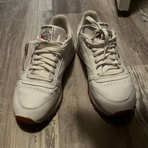 White Reebox Classics! Worn once